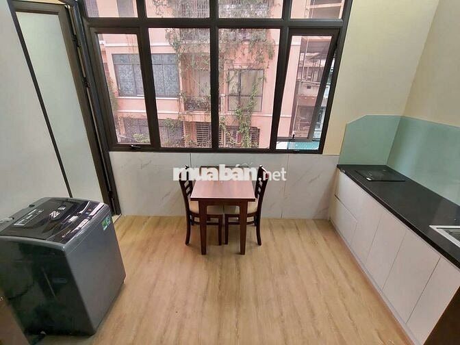 Bóc tem CCMN 30m2 Full đồ. bếp riêng, máy giặt, Láng Hạ Ô tô đỗ cửa 