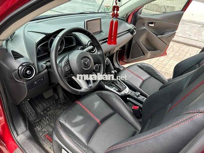 Mazda 2 2017 1.5 Hatchback - 75000 km