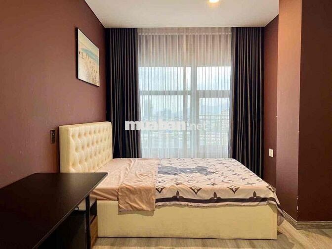 Căn hộ 3 phòng ngủ Monarchy trống sẵn giá chỉ 30 triệu