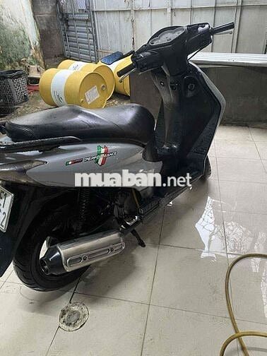 Honda Dylan 150 Xám