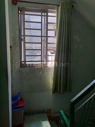 Bán nhà 676/7 VõVăn Kiệt p1q5 (