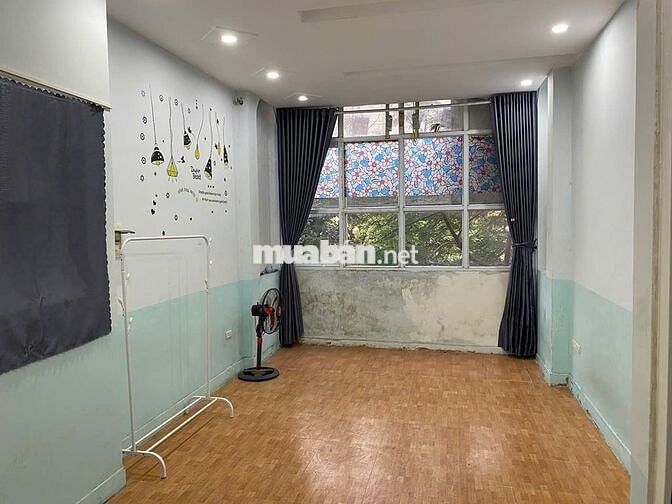 Chính Chủ Cho thuê nhà 5T số 27 mặt phố Hào Nam làm VP-KD 