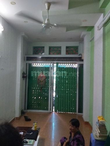 Bán nhà 676/7 VõVăn Kiệt p1q5 (