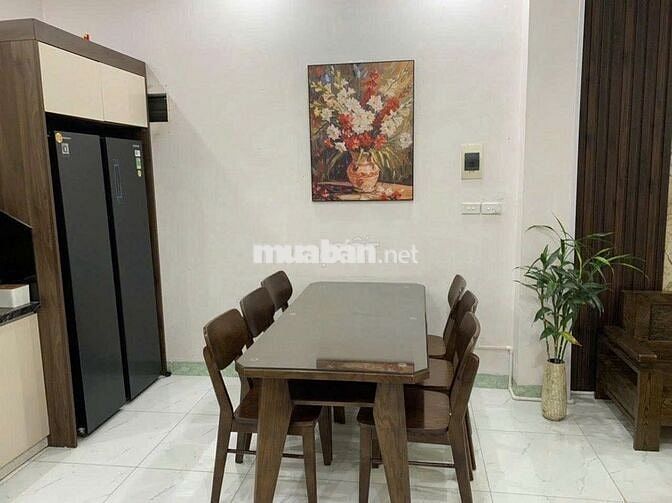 Cho thuê nhà riêng Ngõ 173 Lạc Trung ô tô đỗ cửa - 52m2 - 4 ngủ