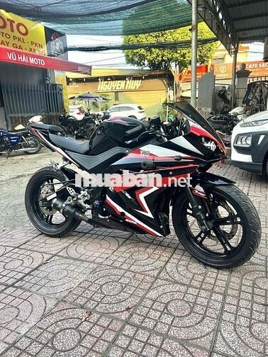 Phoenix 250cc Đen, Đỏ, Trắng