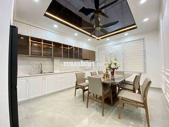BÁN NHÀ MẶT TIỀN ĐƯỜNG SỐ 13- TÂN THUẬN TÂY -QUẬN 7- 4 TẦNG -THANG MÁY