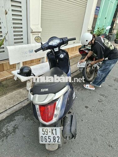 SYM Attila màu Xanh đậm