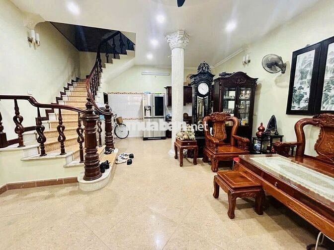 Cho thuê nhà riêng mặt ngõ 296 Minh Khai - 50m2 - 5 tầng