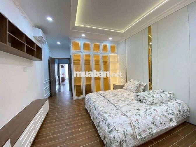 BÁN NHÀ MẶT TIỀN ĐƯỜNG SỐ 13- TÂN THUẬN TÂY -QUẬN 7- 4 TẦNG -THANG MÁY