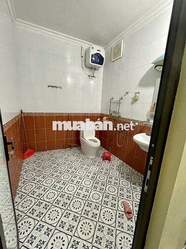 Cho thuê nhà riêng mặt ngõ 296 Minh Khai - 50m2 - 5 tầng