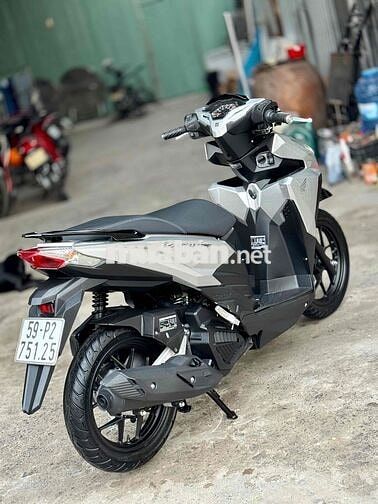 Honda Vario 125 2018 Bạc đen( Góp )
