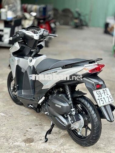 Honda Vario 125 2018 Bạc đen( Góp )