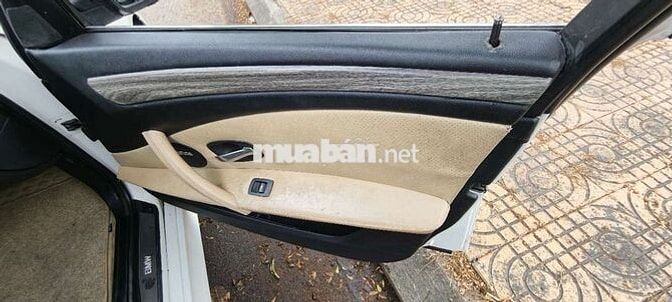 BMW 530i 2008 Trắng