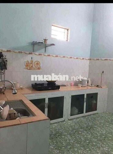 cho thuê nhà mặt tiền mẹ suốt - không ngập lụt ( chỉ ở không buôn bán)