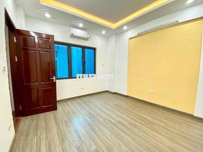 Hoa Hậu Phố Chính Kinh, nhà dân xây đẹp, KD, Spa, oto đỗ cửa, dt 36m*5