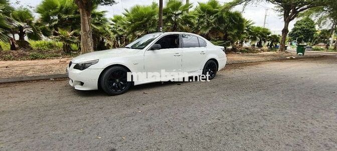 BMW 530i 2008 Trắng