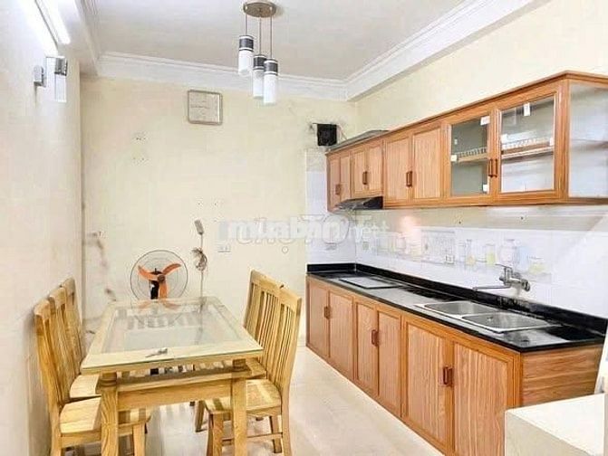 Cho thuê nhà riêng ngõ Gốc Đề - Minh Khai - 30m2 - 5 tầng