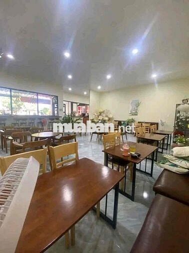 SANG NHƯỢNG QUÁN CAFE – VỊ TRÍ VIP KDC CHÁNH NGHĨA (TDM, BÌNH DƯƠNG)