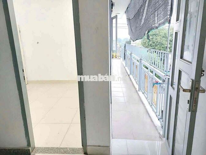 Cho thuê phòng giá từ 2tr  Nội thất:tủ bếp  Hẻm 551 Lê Văn Khương