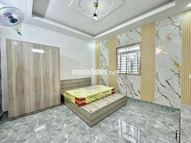 CHO THUÊ NHÀ MỚI XÂY FULL NỘI THẤT CÓ THANG MÁY