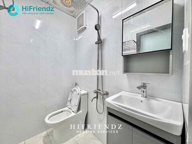 Mới 100% 1Pn Tách Bếp Sẵn Máy Lạnh , Kệ Bếp Sát Bến Xe Q8