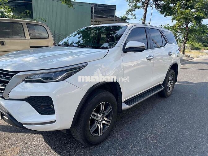 Toyota Fortuner 2022 Trắng
