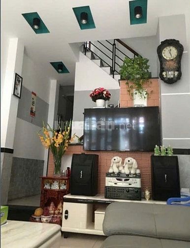 Nhà Nguyễn Biểu - Q5 - Đang có dòng tiền cho thuê - Chỉ 2 tỷ 990 - SHR