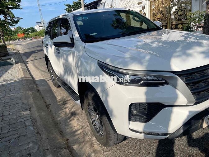 Toyota Fortuner 2022 Trắng