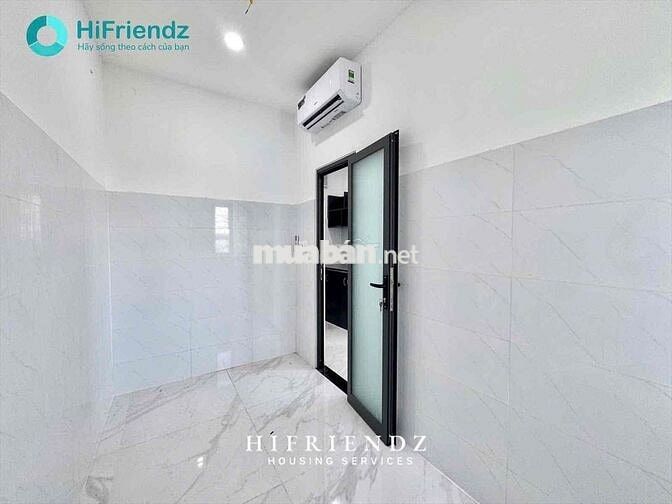 Mới 100% 1Pn Tách Bếp Sẵn Máy Lạnh , Kệ Bếp Sát Bến Xe Q8