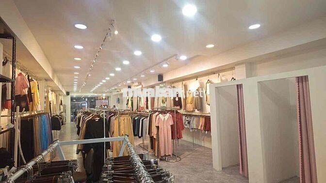 Mặt Bằng Rộng 150m2 – Khu Vực Sầm Uất Tân Bình