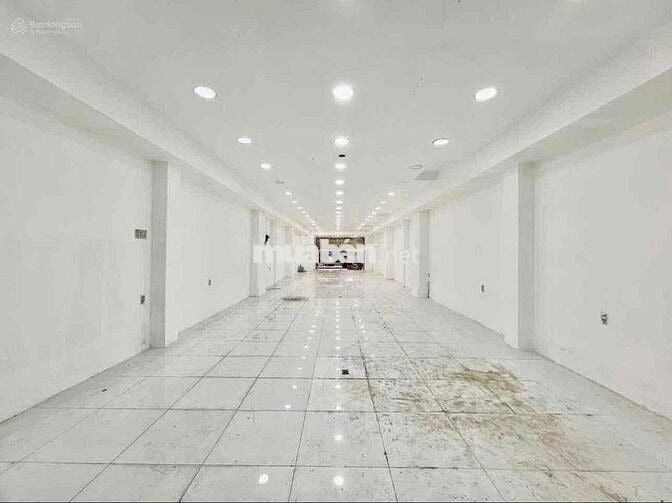 Mặt Bằng Rộng 150m2 – Khu Vực Sầm Uất Tân Bình