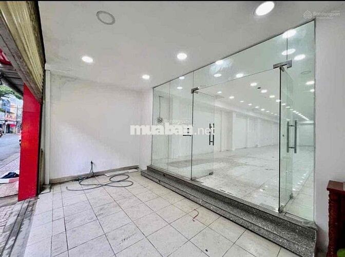 Mặt Bằng Rộng 150m2 – Khu Vực Sầm Uất Tân Bình