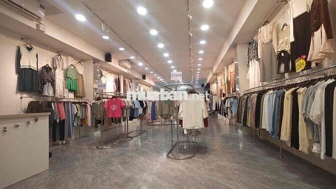 Mặt Bằng Rộng 150m2 – Khu Vực Sầm Uất Tân Bình