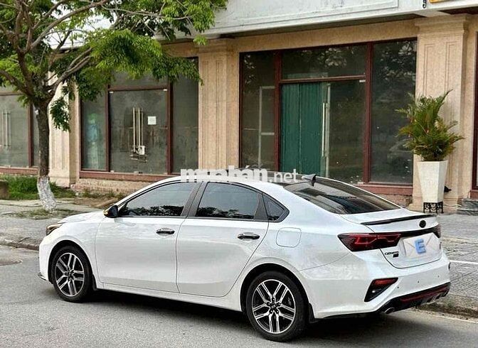 Kia Cerato 2021 Premium 2.0 48000 km