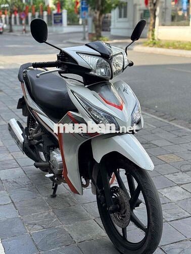 Honda Wave RSX 110 Trắng vành đúc xe đẹp