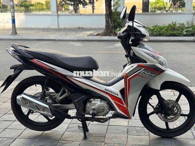 Honda Wave RSX 110 Trắng vành đúc xe đẹp