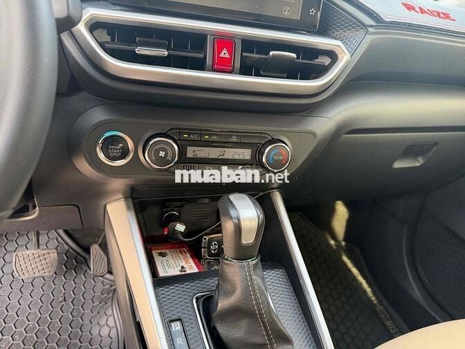 Toyota Raize 1.0 Turbo 2023 Đen 8000 km
