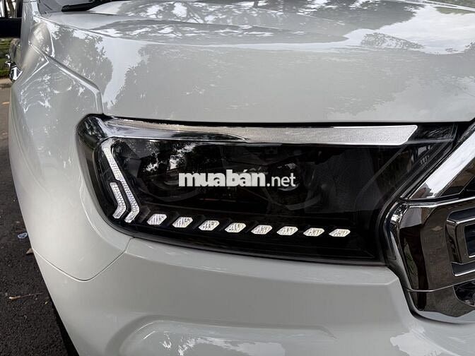 Ford Ranger Limited 2021 2 cầu Trắng