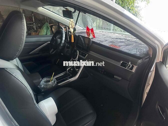 Mitsubishi Xpander Premium 2024 Trắng