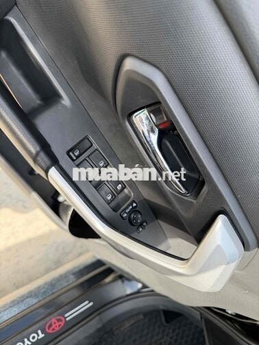 Toyota Raize 1.0 Turbo 2023 Đen 8000 km