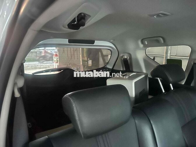 Mitsubishi Xpander Premium 2024 Trắng