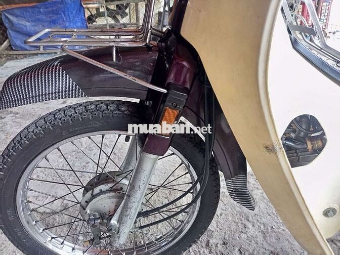 Honda Dream Thái màu Tím
