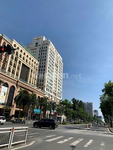 Bán officetel Phú Mỹ Hưng Quận 7 – Golden King 37m² giá 2,39 tỷ