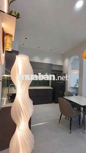 nhà cấp 4 xây hiện đại, cần bán gấp trong tháng này. 4x20 sổ riêng