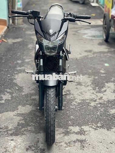 Suzuki Satria Đen, máy zin chất