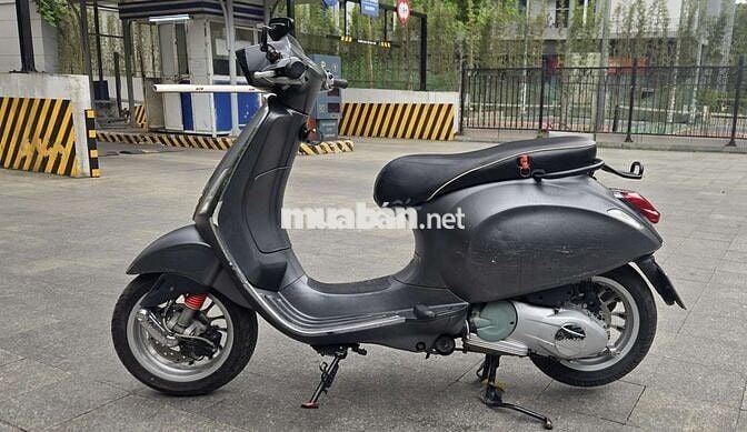 Piaggio Vespa Sprint Xám 22527 km