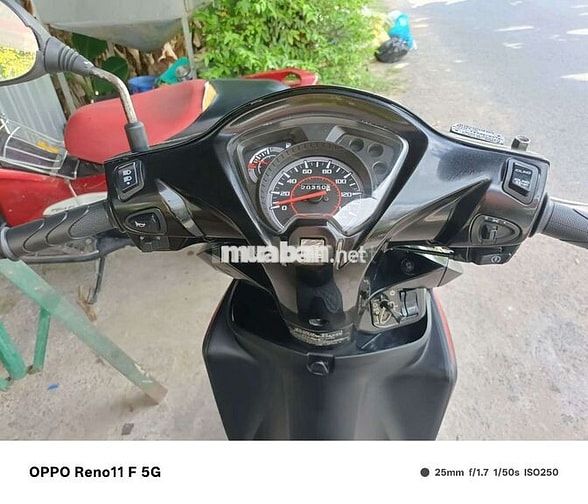 Honda Vision màu Đen