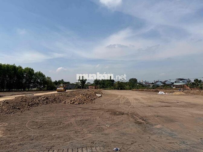 Đất nền lô A ngay chợ Thạnh Phú sổ riêng thổ cư