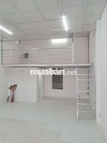 cho thêu nhà nguyên căn mặt tiền Đặng Thúc Vịnh, Hóc Môn, tp hcm