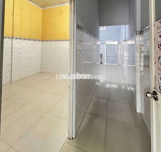 Nhà 2 mặt tiền vị trí đẹp kinh doanh, Nguyễn Văn Bứa ,Xuân Thới Sơn